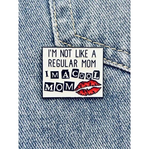 1pc Unique Enamel Pin Brooch For Women Suitable For Bags And Accessories - Picture 1 of 5